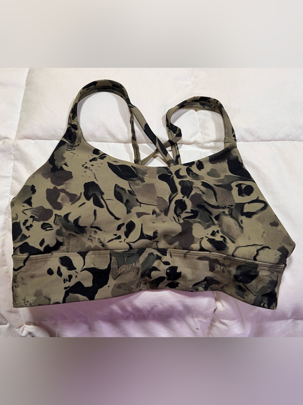 Camo Print Strappy Sports Bra - Olive & Black